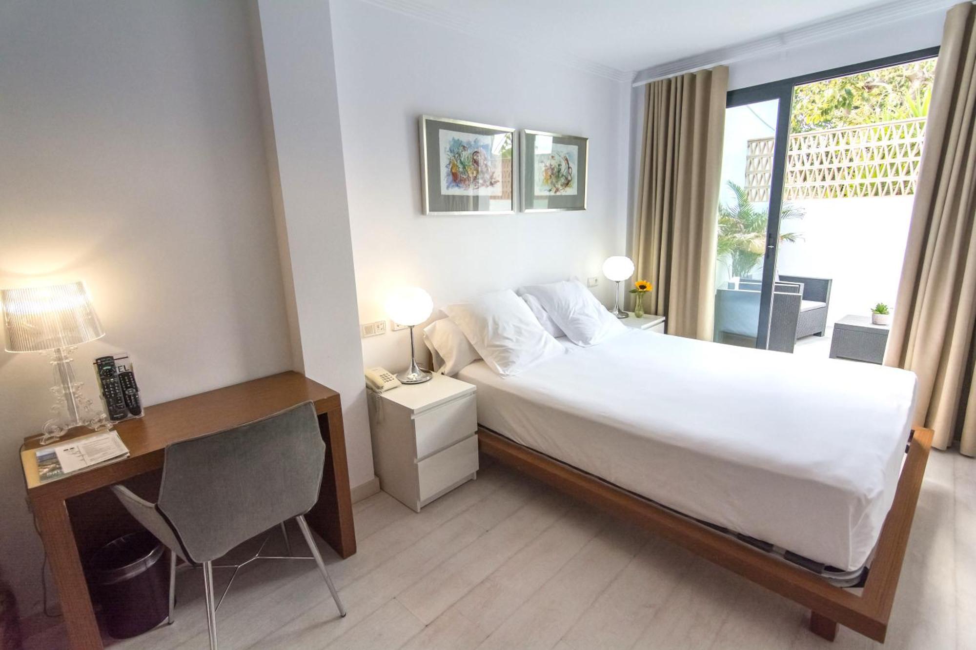 Hotel Nou Roma Dénia Quarto foto